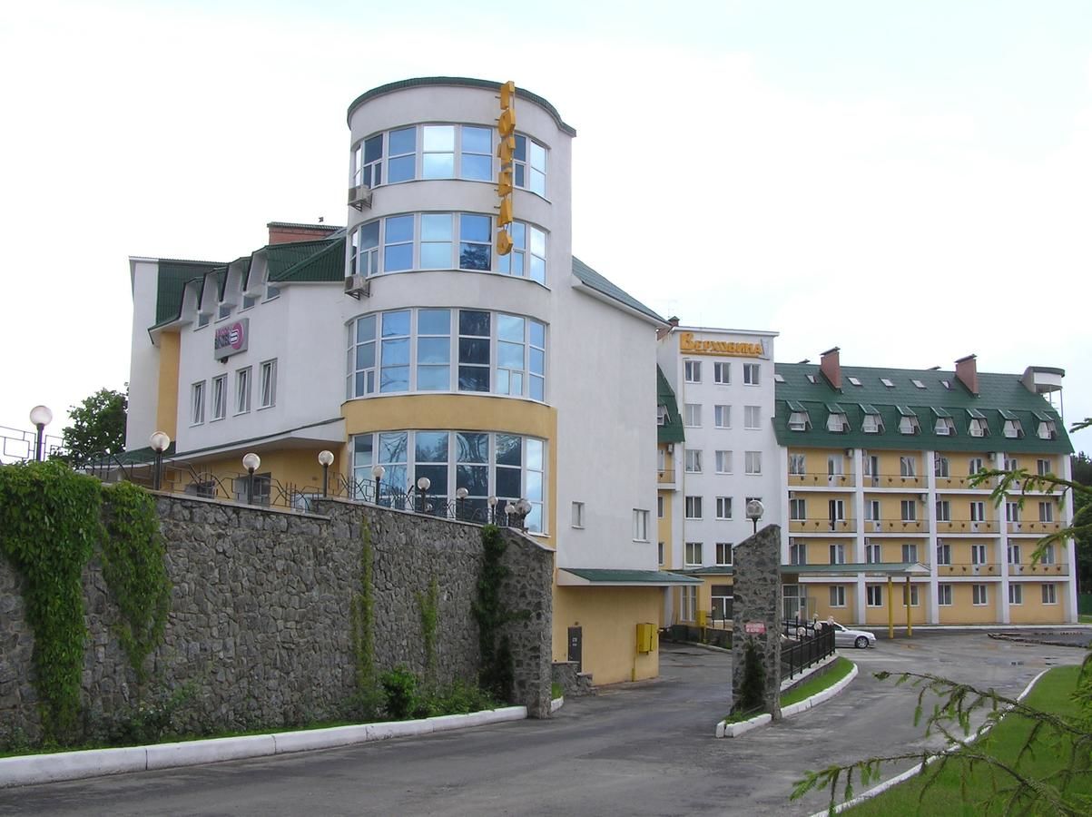 Отель Complex Verhovina Hotel&Restaurant Киев-4