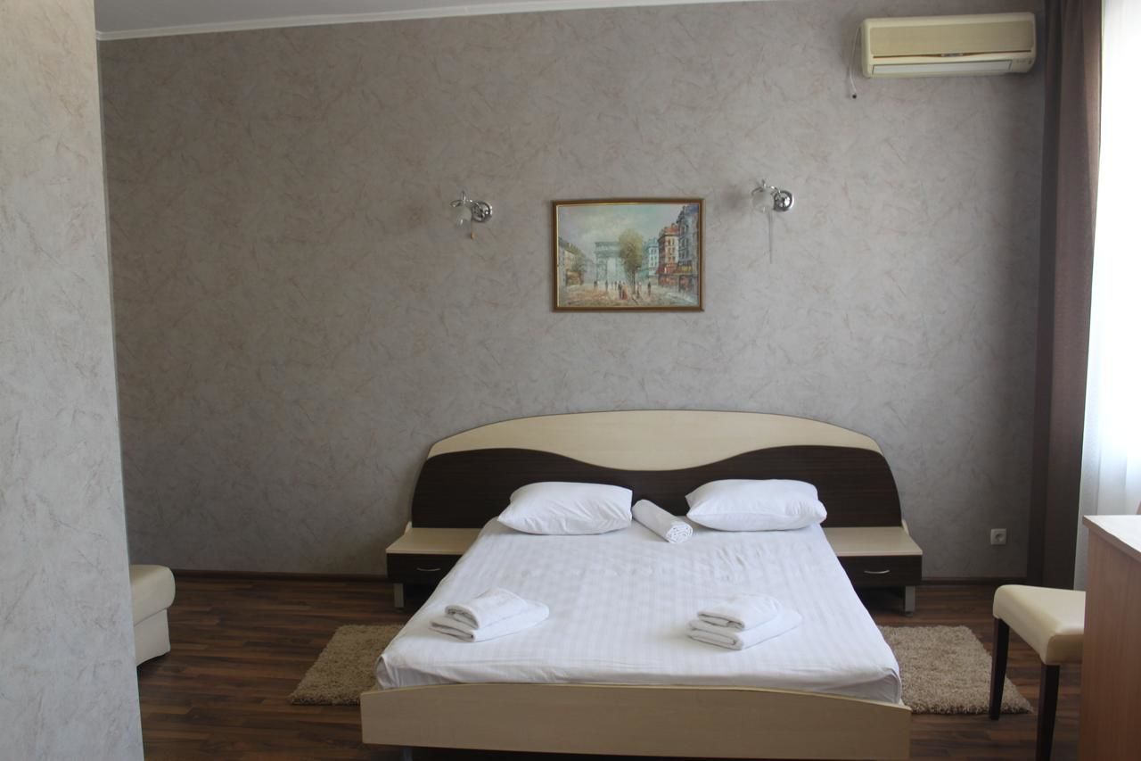 Отель Complex Verhovina Hotel&Restaurant Киев-13